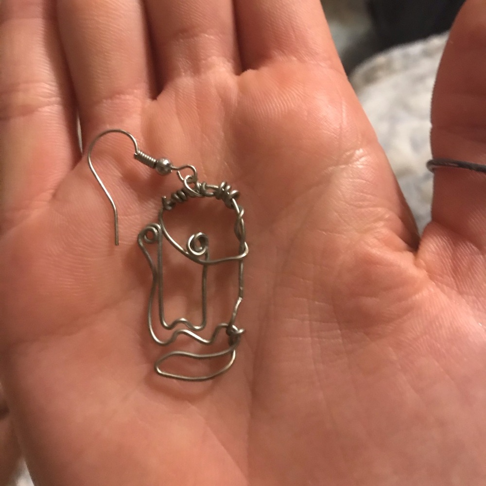Wire earrings - Picture 5 of 8
